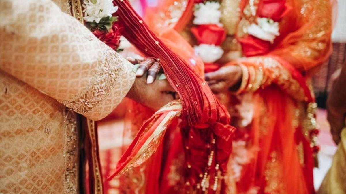 Vivah upay :शीघ्र विवाह करनी  है तो करें ये आसान उपाय ?